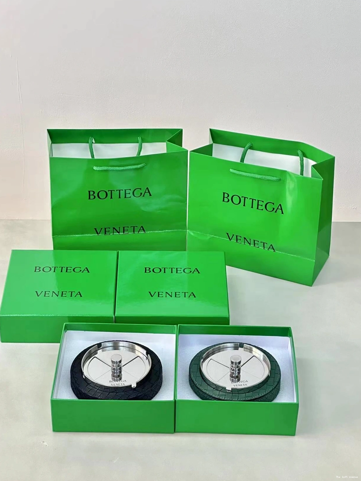 ASHTRAY BOTTEGA 0824